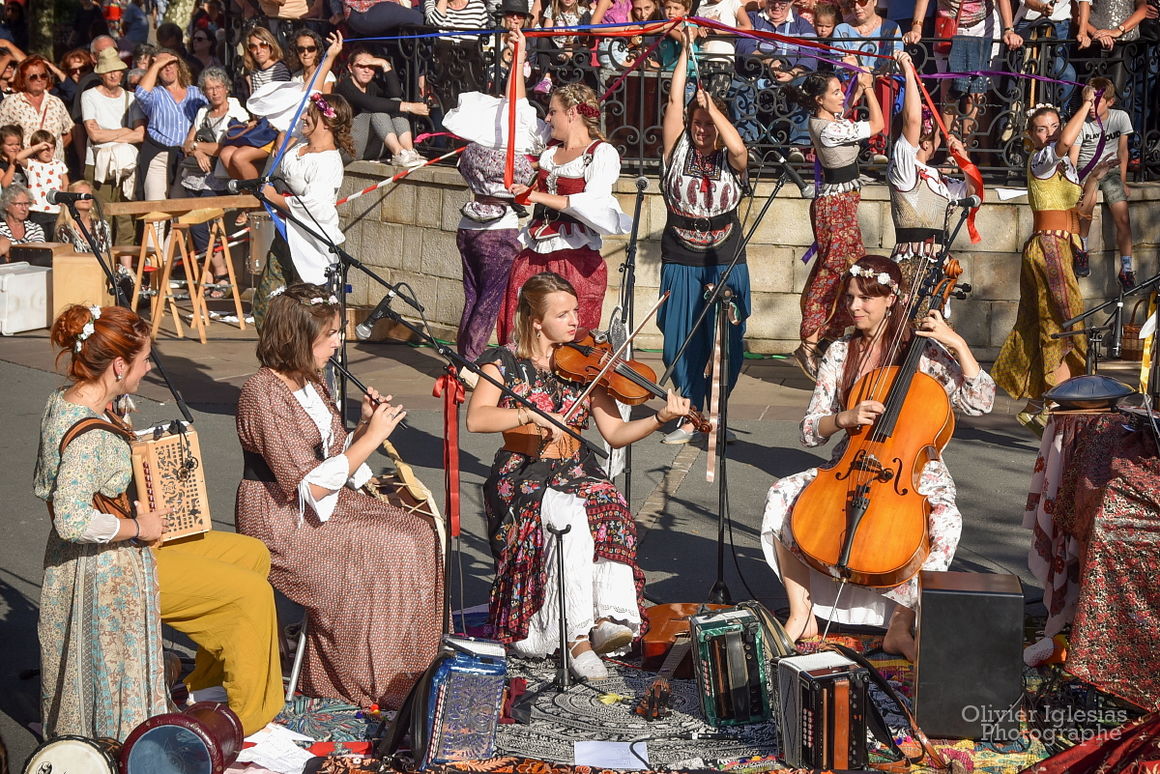 Spectacle Hariz Hari<br />ZARENA ZARELAKO<br />St-Jean-de-Luz