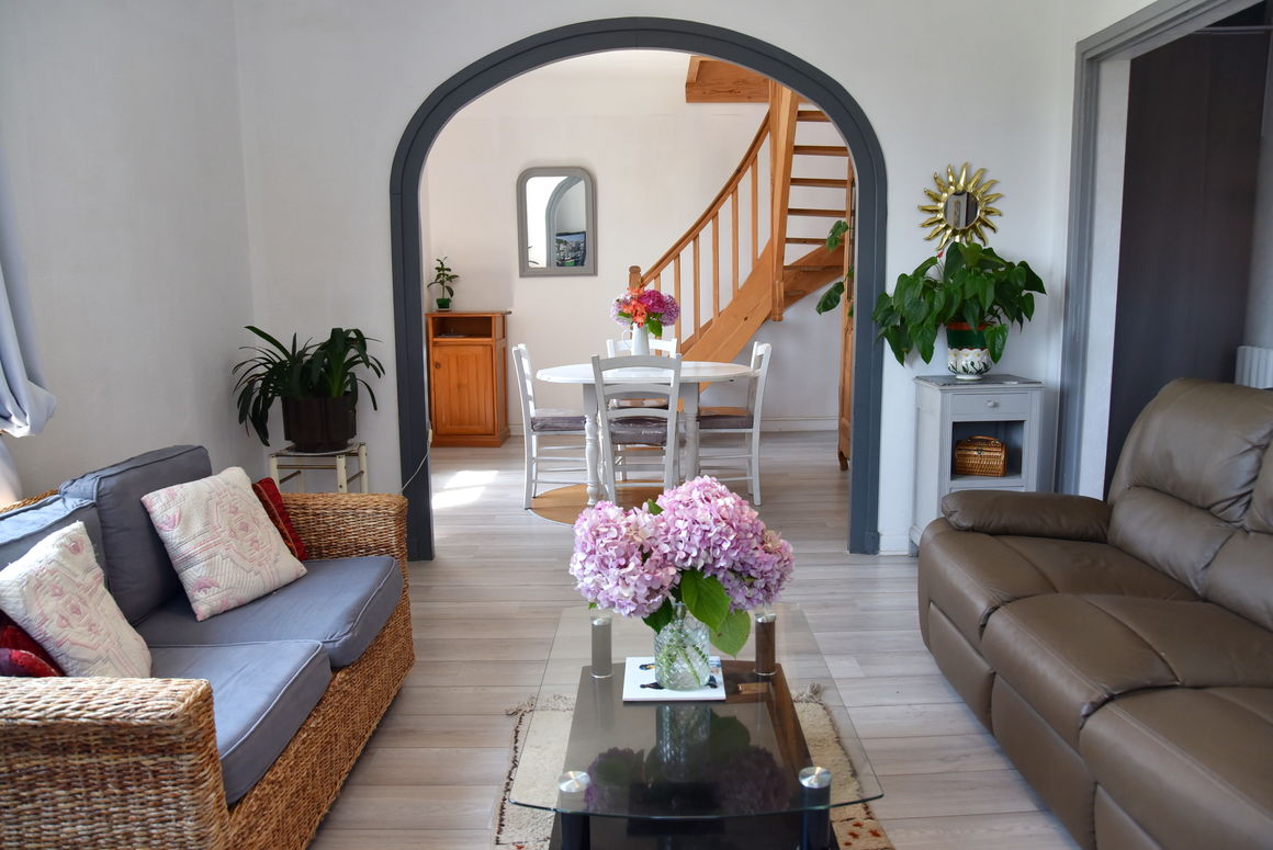 Immobilier<br />APPARTEMENT A VENDRE<br />Ciboure