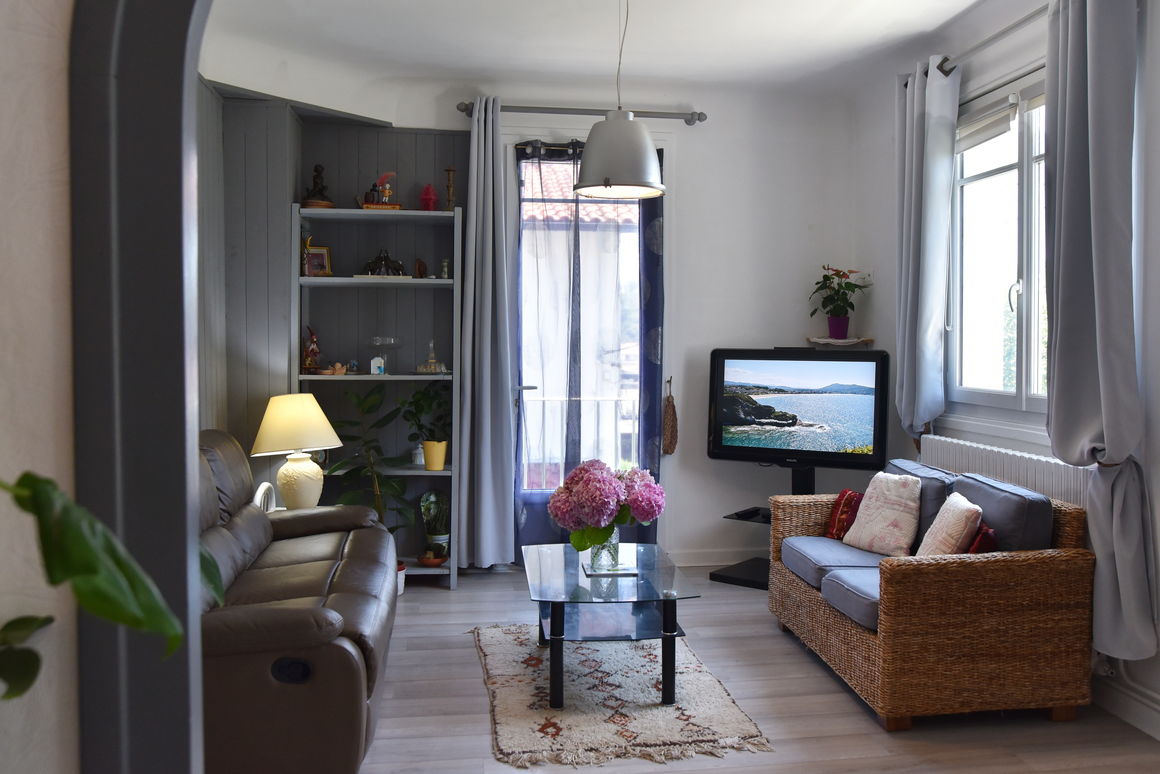 Immobilier<br />APPARTEMENT A VENDRE<br />Ciboure