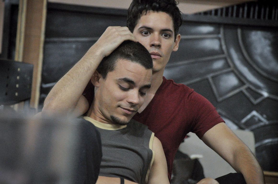 Yaniel Castillo, Carlos Busto