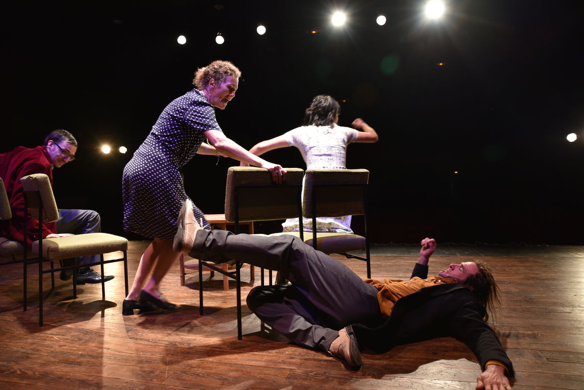 SCARAMUCCIA THÉÂTRE<br />Premières scènes 2015-16<br />Ateliers Adultes